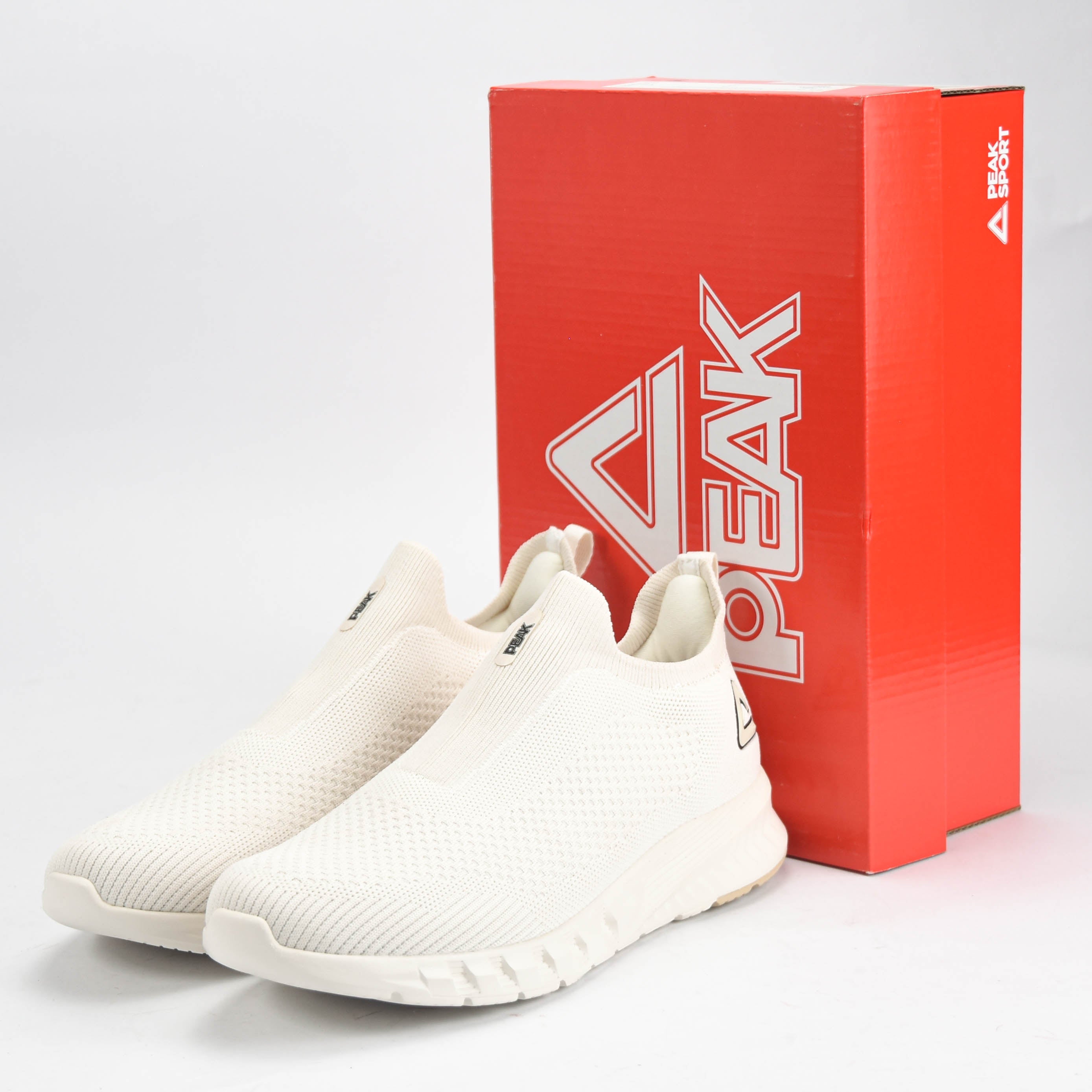 Peak X-Light III Off White - E39107H-E384