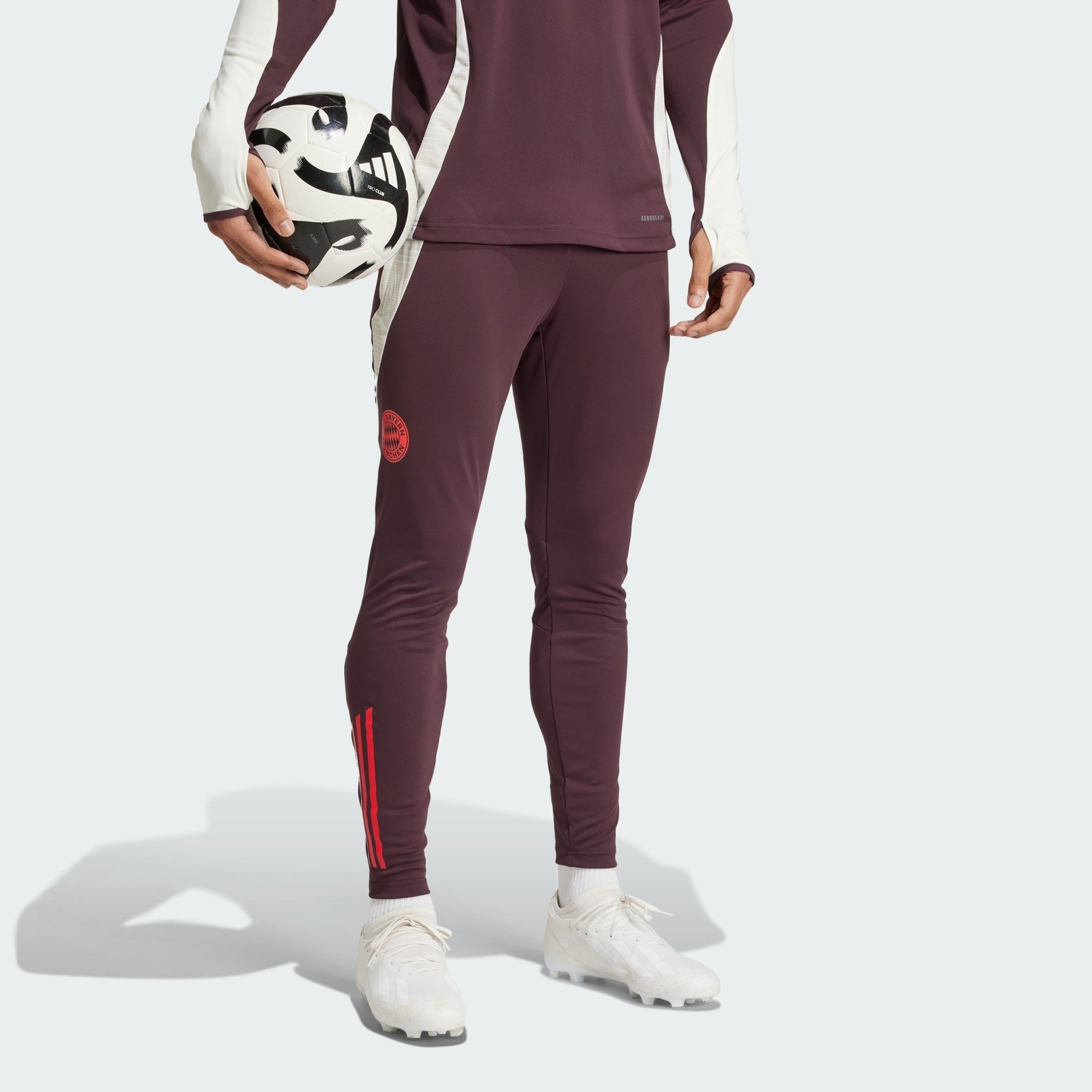 Pantalon d'entraînement FC Bayern Tiro 24 Adidas - IS9939