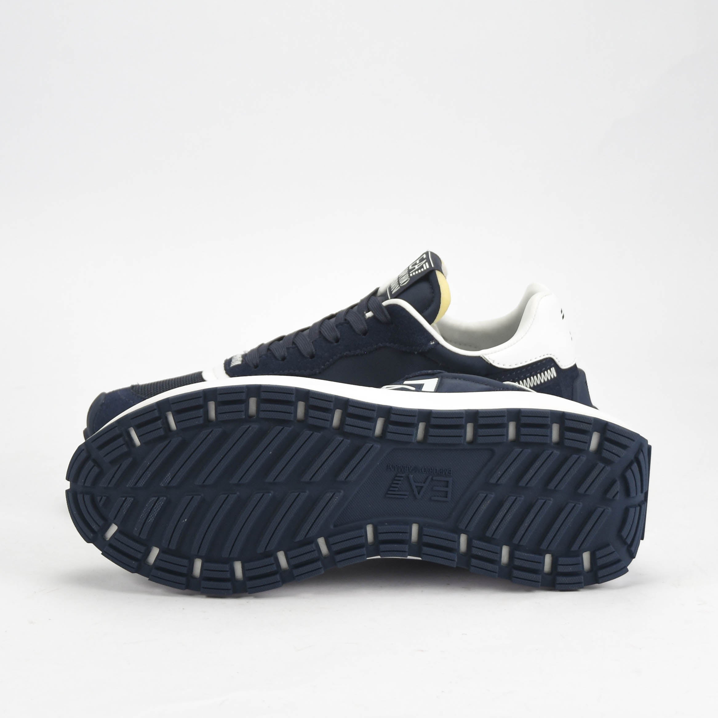 EMPORIO ARMANI SHOES - X8X186-XK401-U473