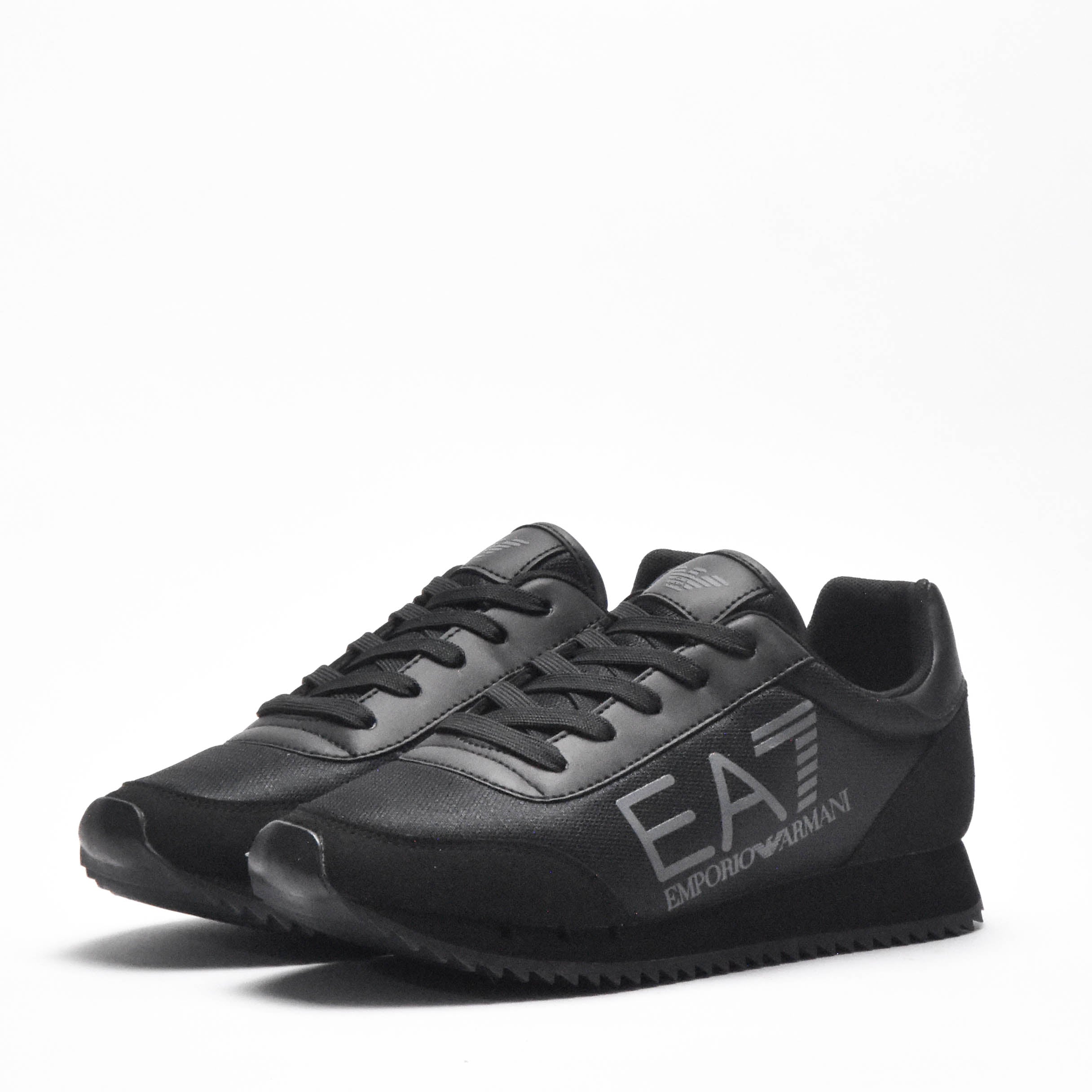 EMPORIO ARMANI SNEAKER - XSX024XOT56Q757