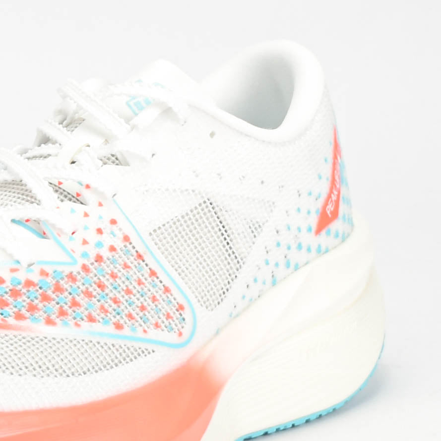 Peak Taichi Up30 4.0 White Orange Blue - ET52667H-X036