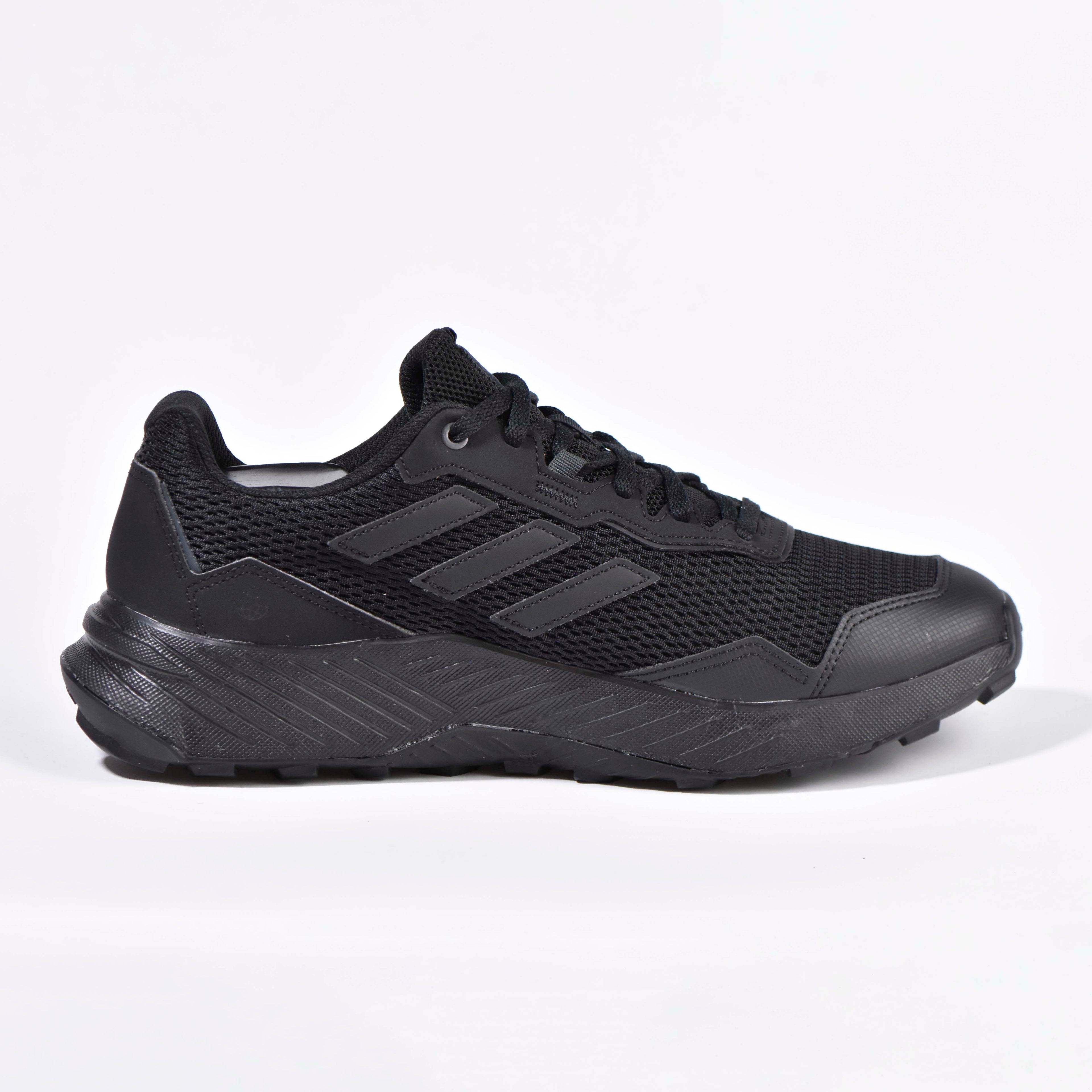 ADIDAS TRACE FINDER Q47235 - 1943