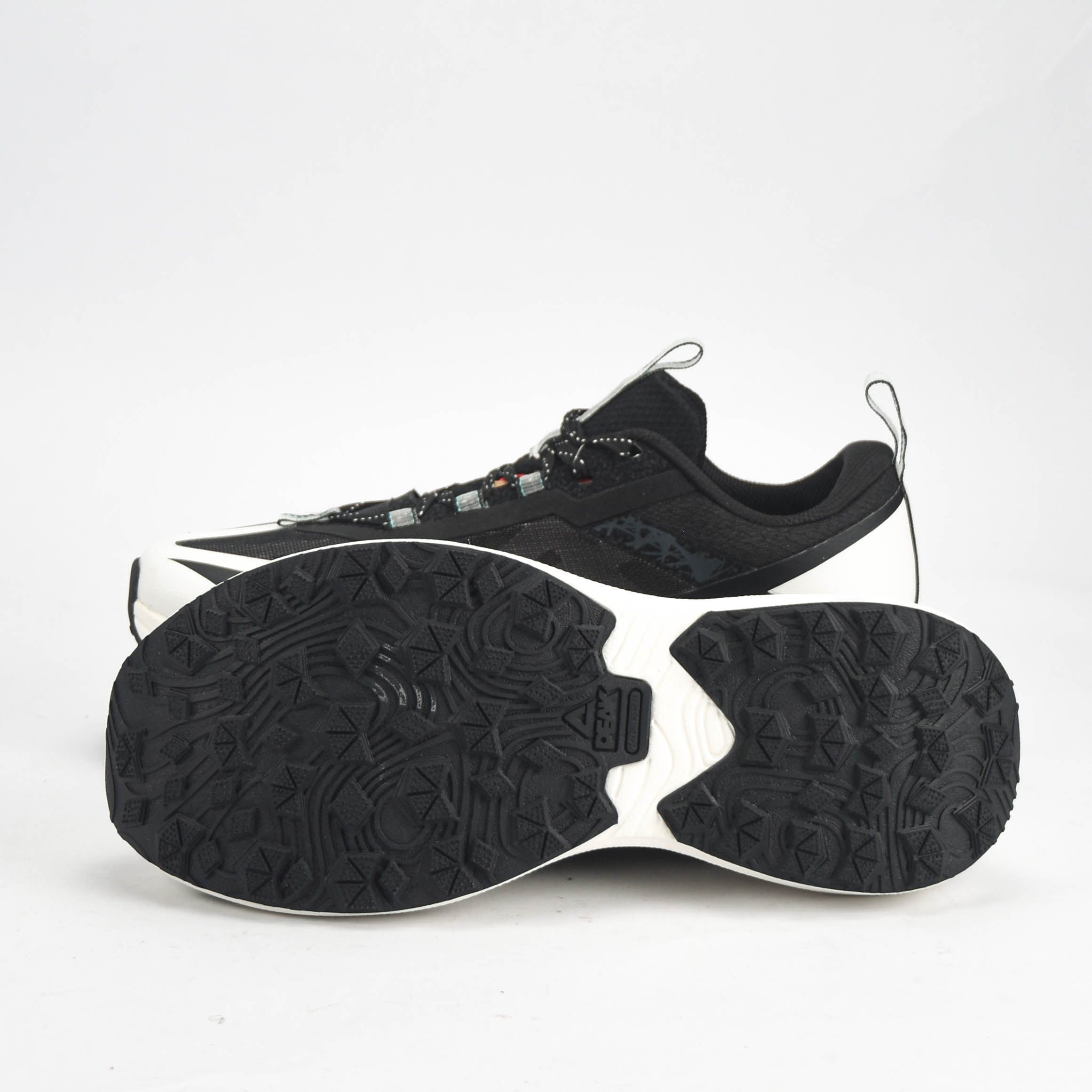 Peak Taichi Sports Shoes Black/White - EXT52161H-Z497
