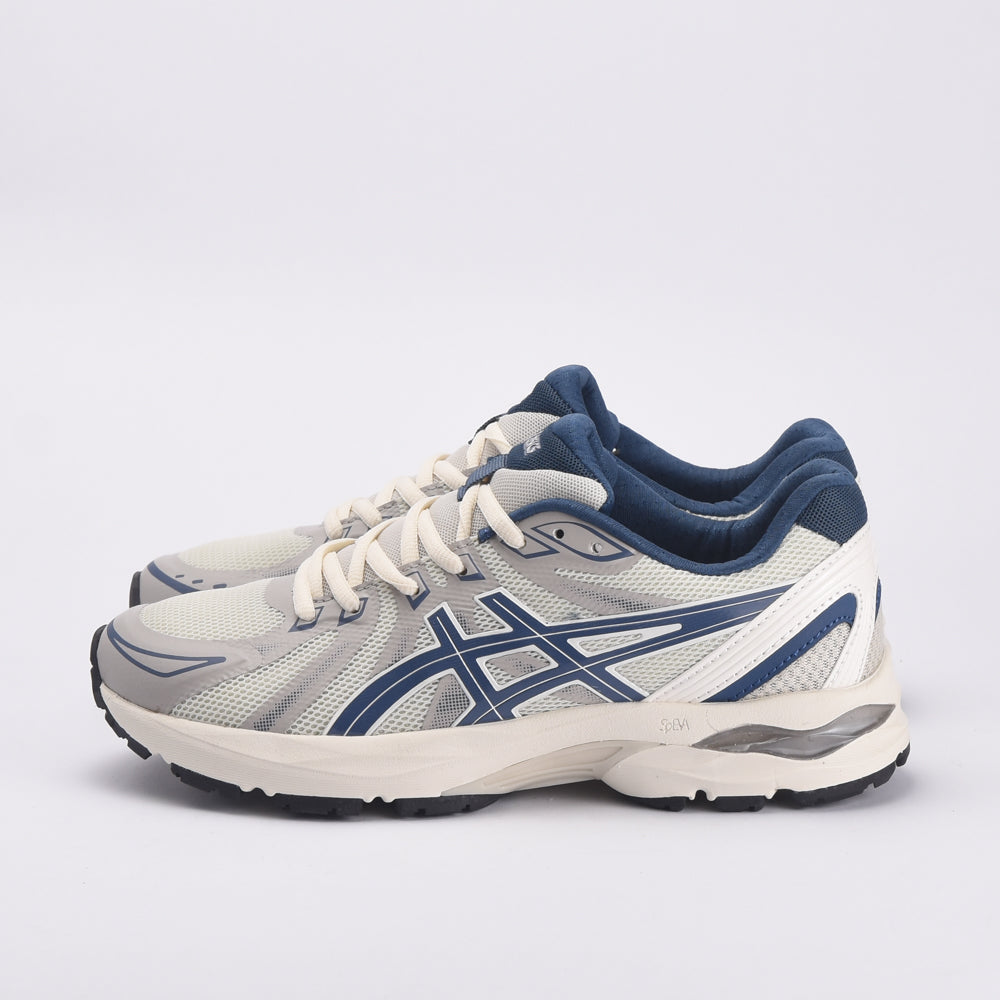 ASICS GEL FLUX CN - 1011B646-300