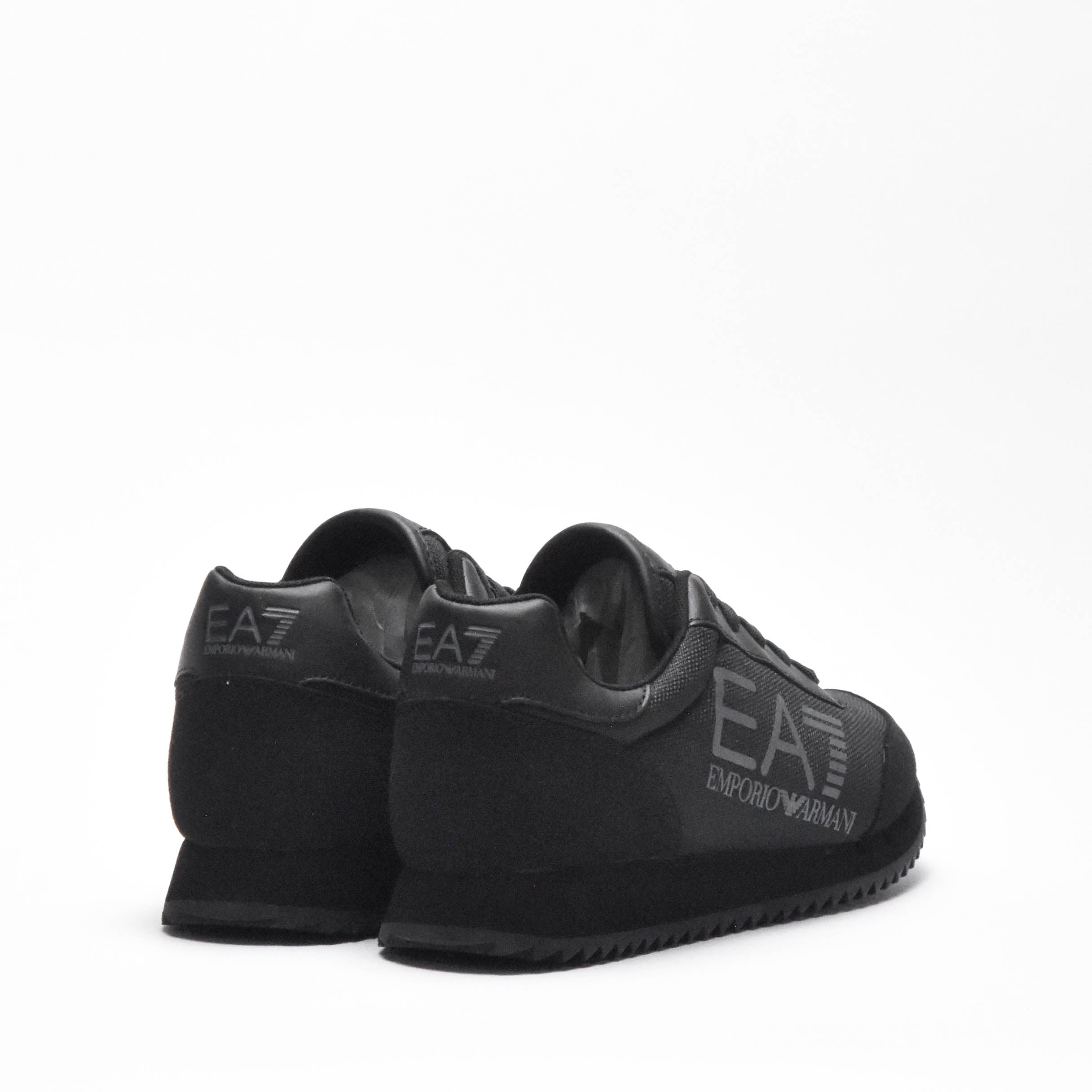 EMPORIO ARMANI SNEAKER - XSX024XOT56Q757