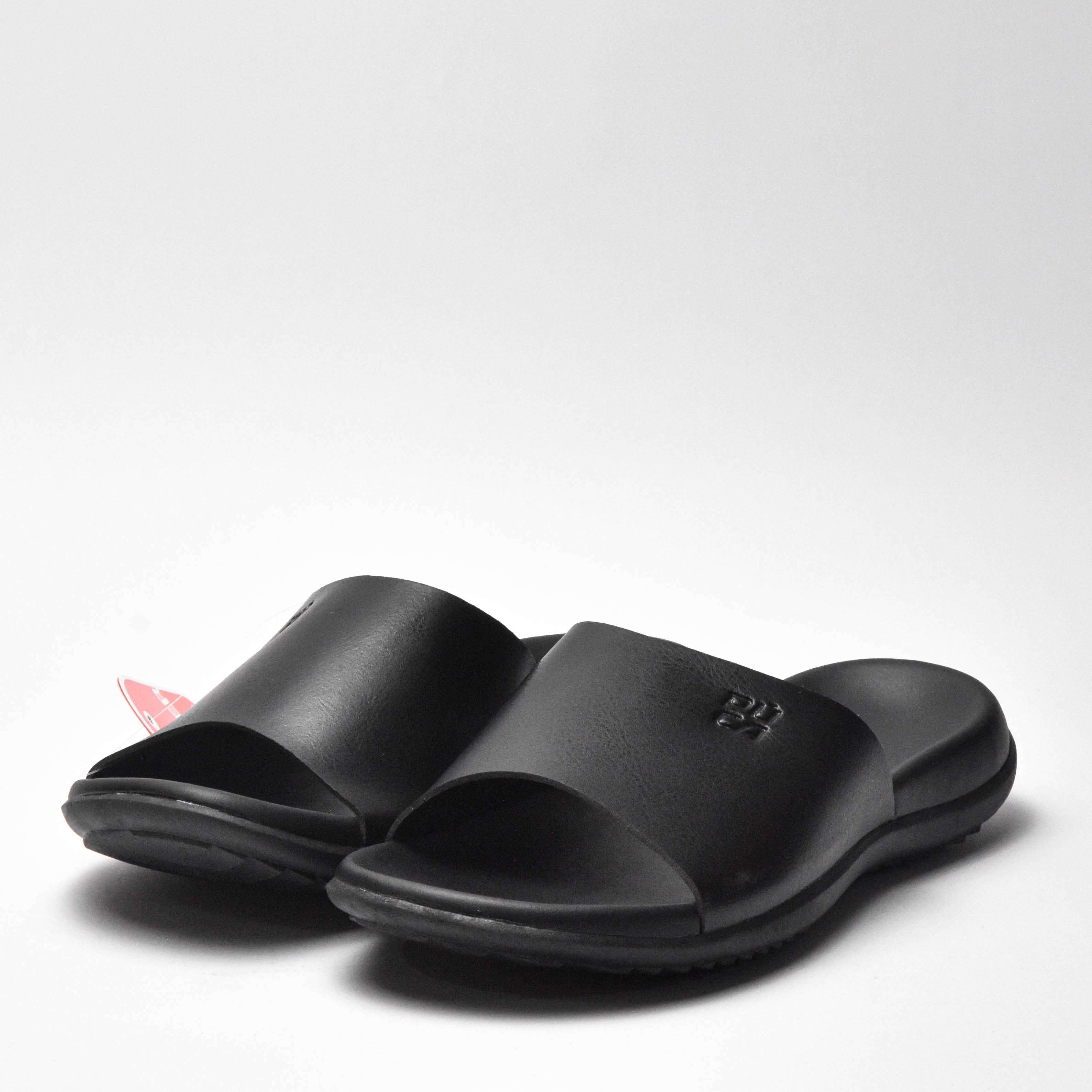 PUCA MEN SPORT SLIPPERS CRATER BLACK - 10933
