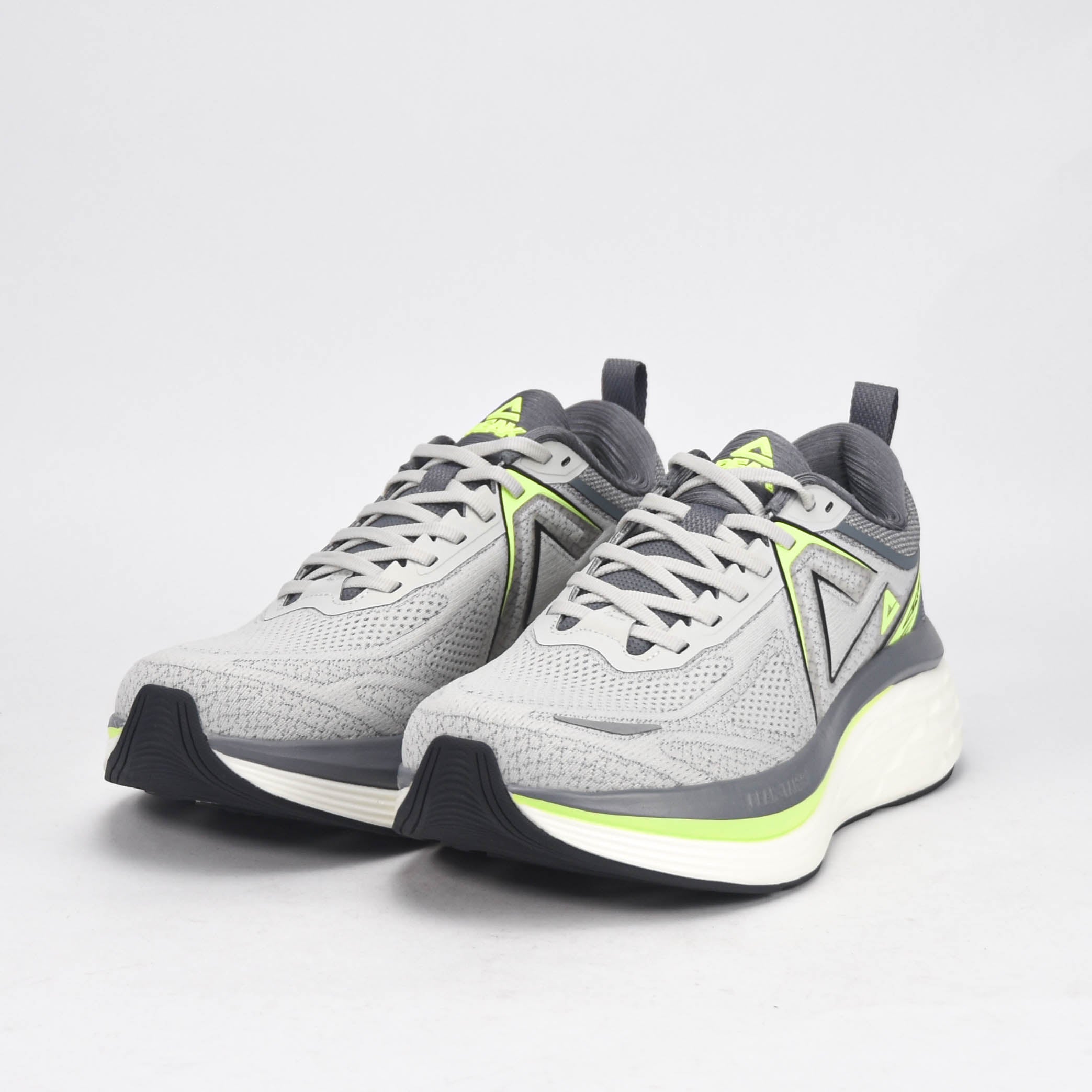 Peak Turbo Grey/ Fluorescent Green - ET49327H-D037