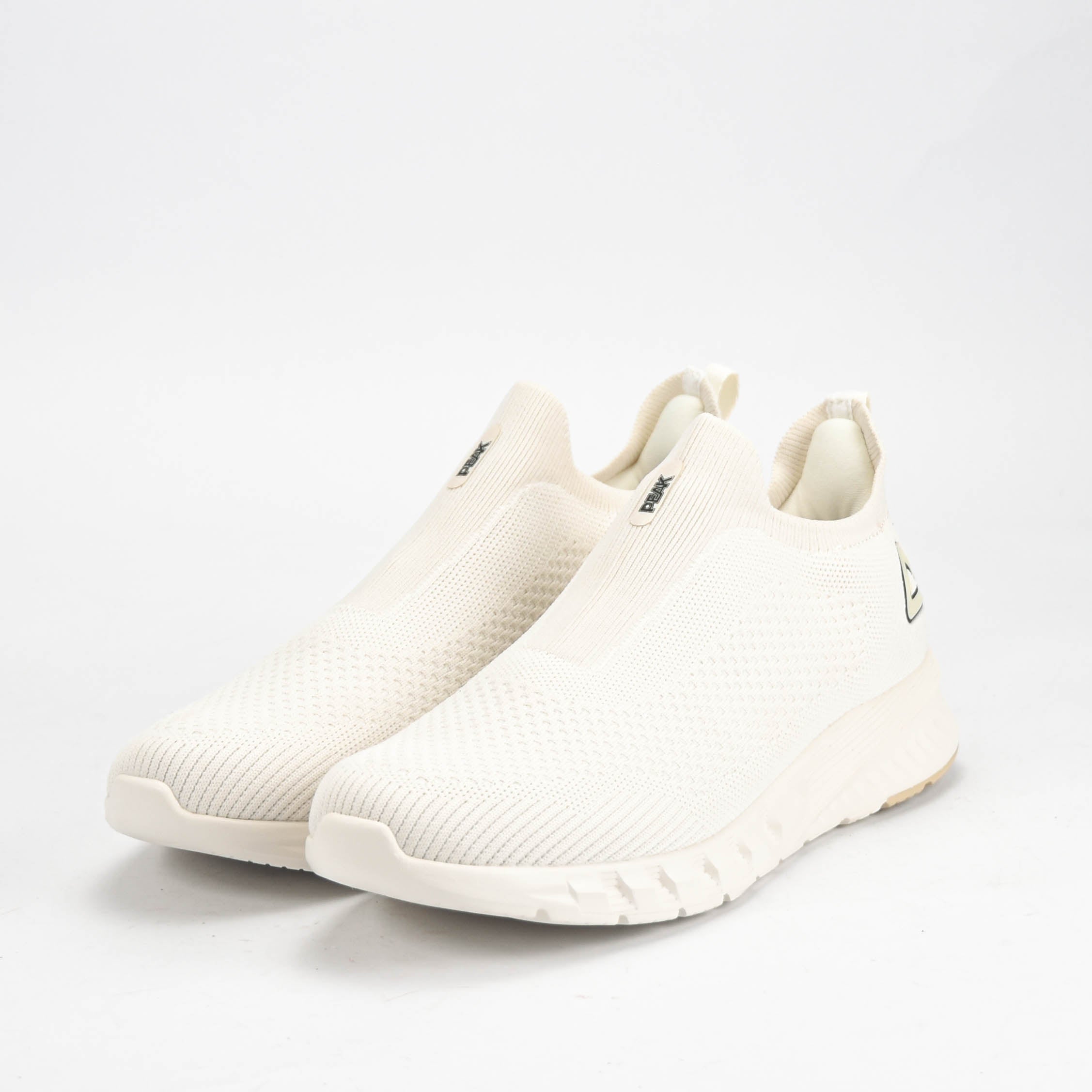 Peak X-Light III Off White - E39107H-E384