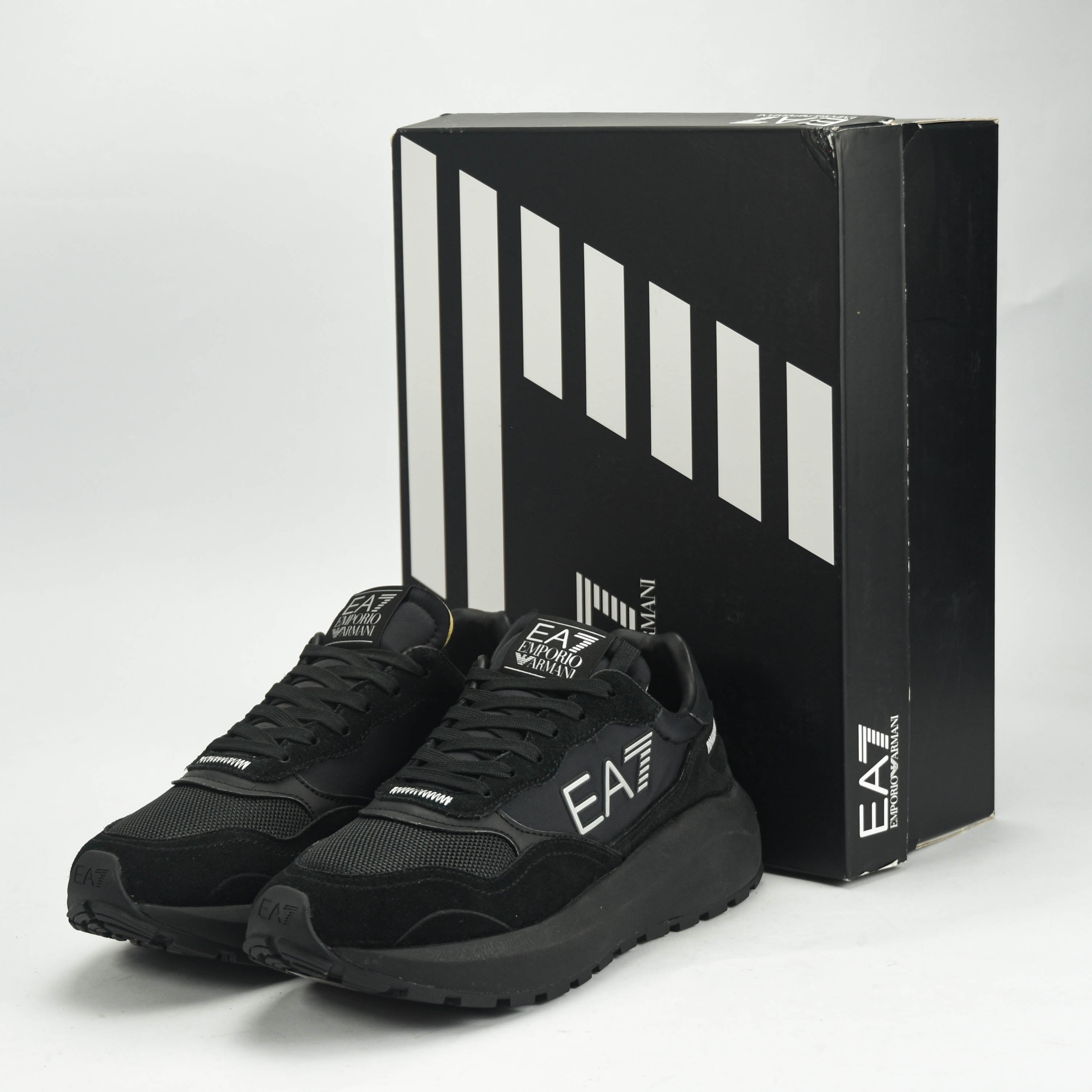 EMPORIO ARMANI SHOES - X8X186-XK401-D190