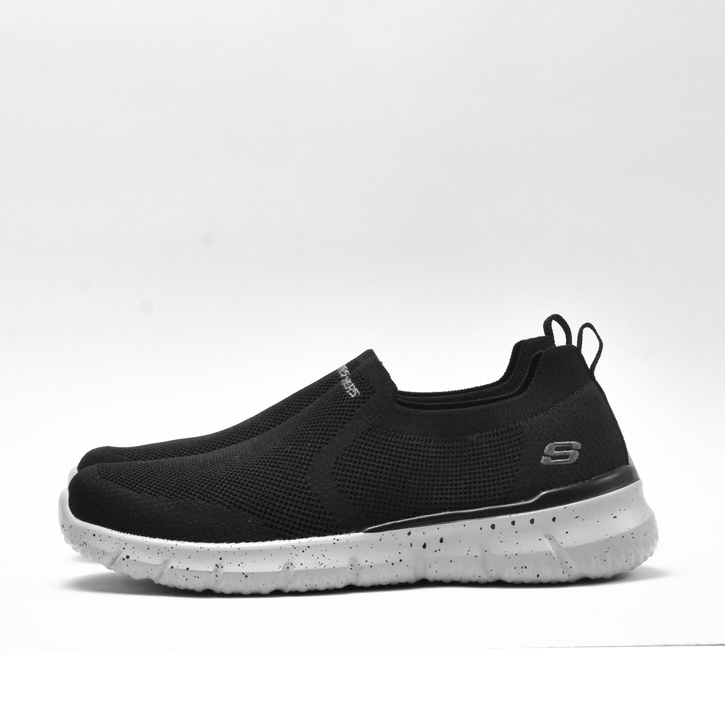 SKECHERS CORWEN - 210572-BLK
