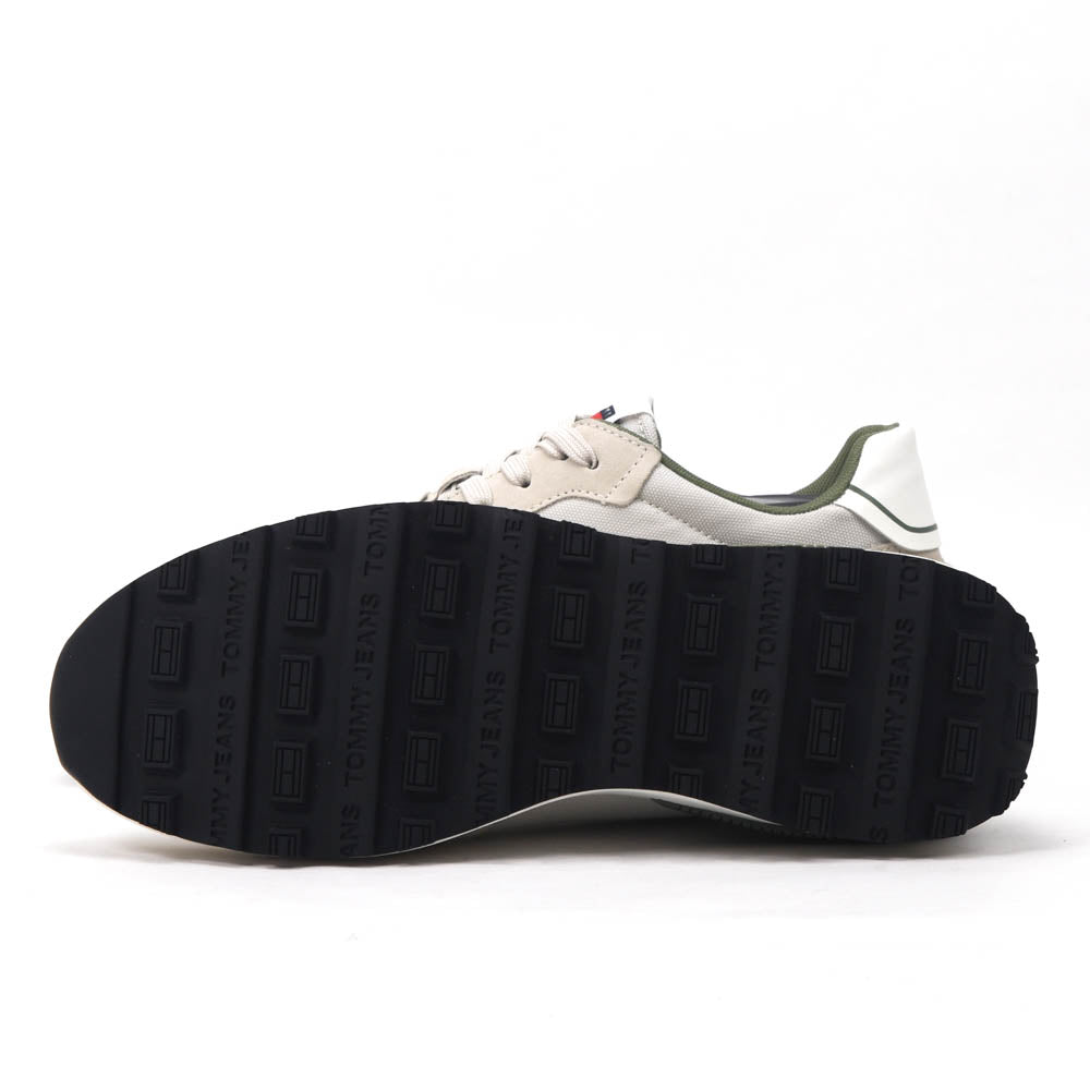 TOMMY HILFIGER BASKETS TOMMY JEANS TJW TECH RUNNER ESS HOMME KHAKI - ENOENO-LIGHT GREEN