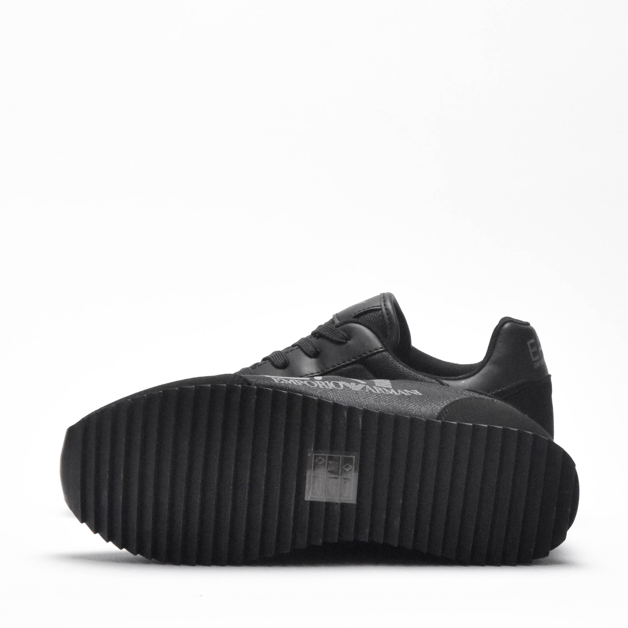 EMPORIO ARMANI SNEAKER - XSX024XOT56Q757