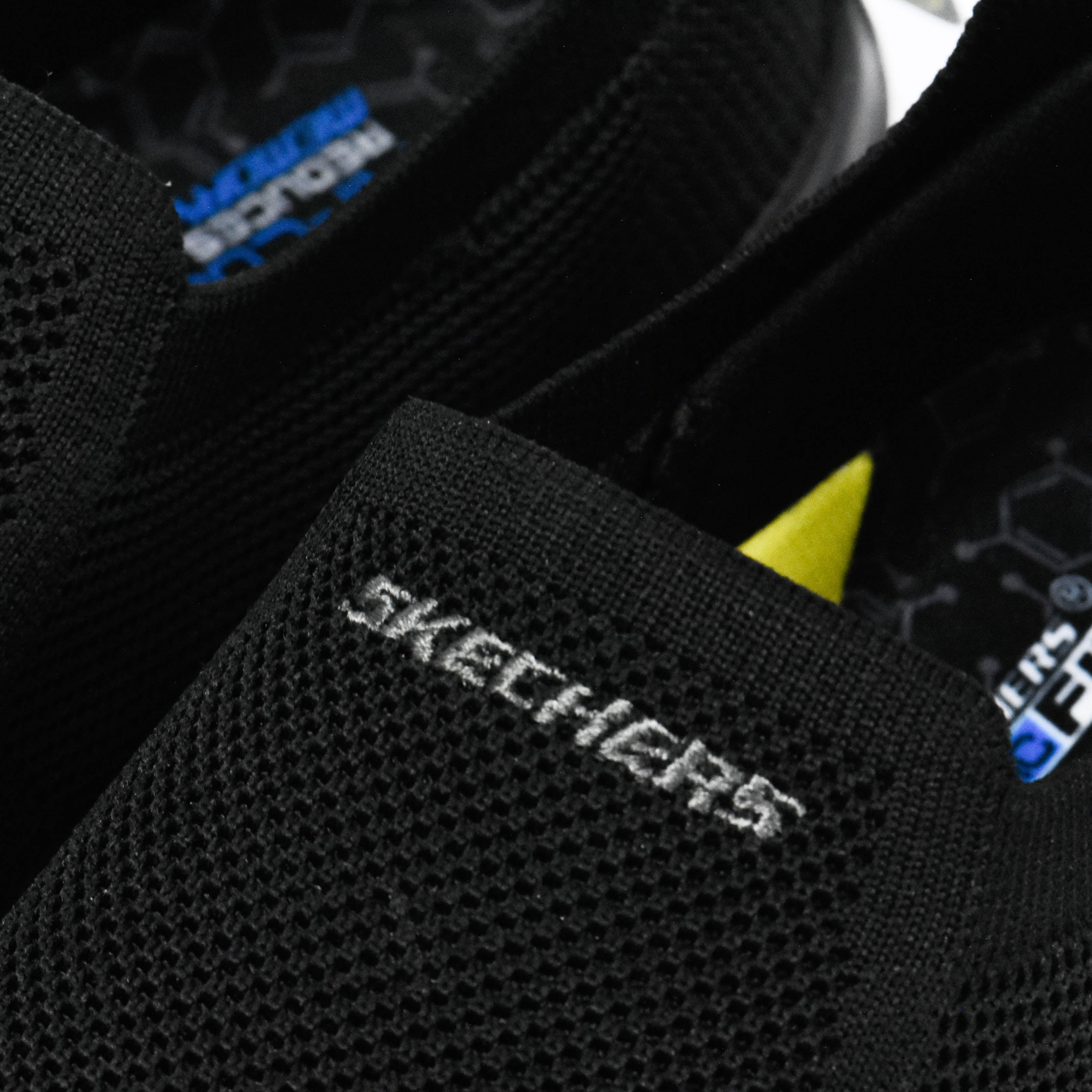 SKECHERS CORWEN - 210572-BLK