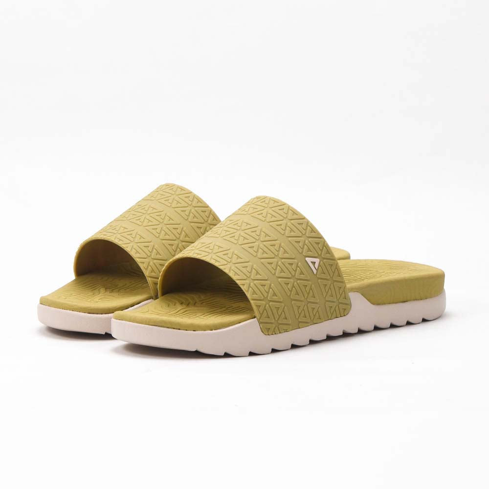 Peak Taichi Slippers Beige Black - E02767L-E170