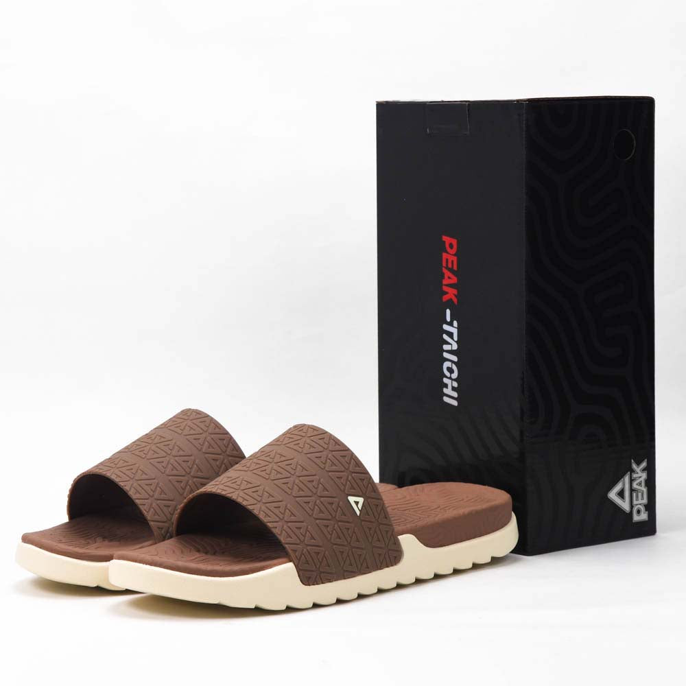 Peak Slippers Brown - E02767L-00R2