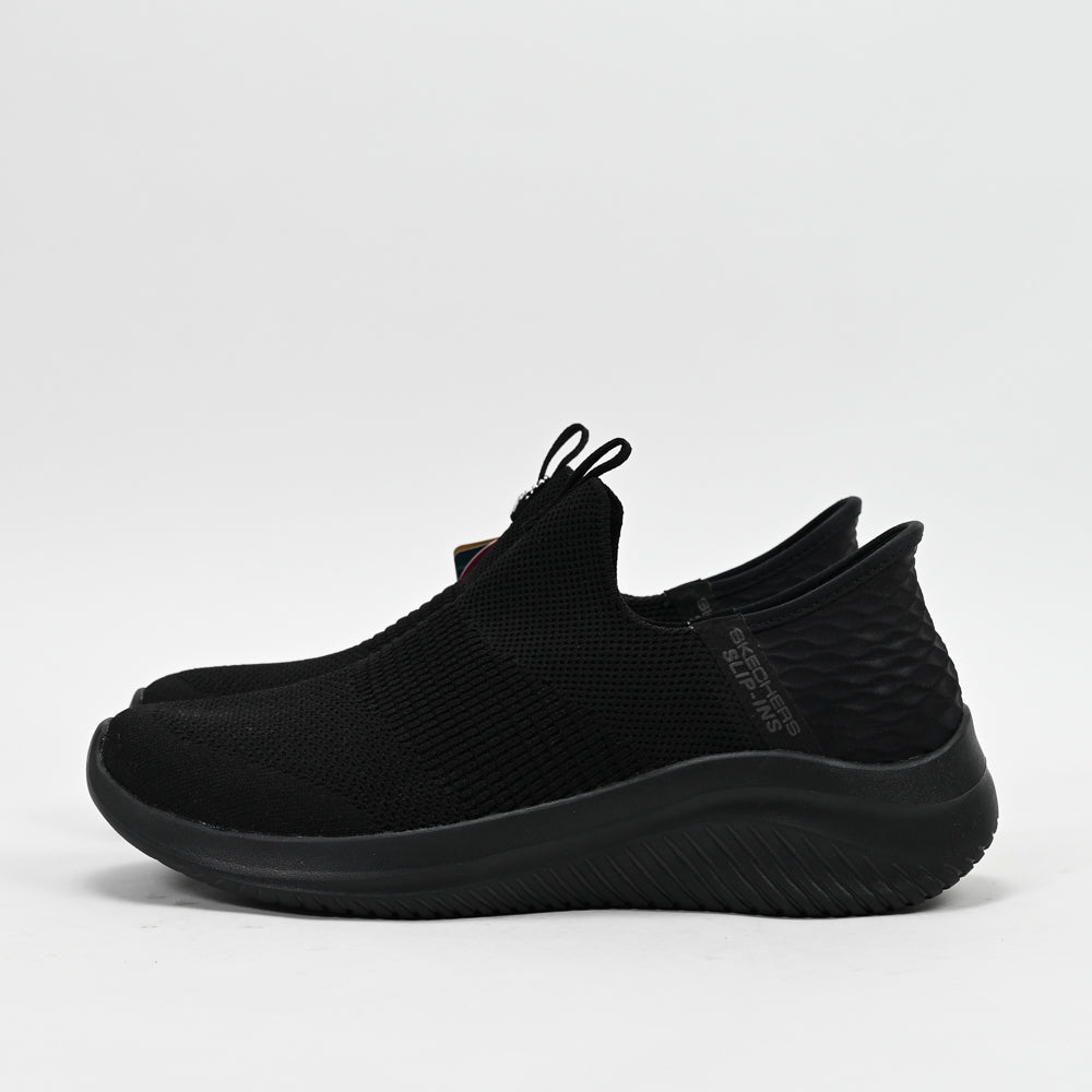 Skechers Ultra Flex 3.0 – Cozy Streak Slip-ins Sneakers - 149708-BBK
