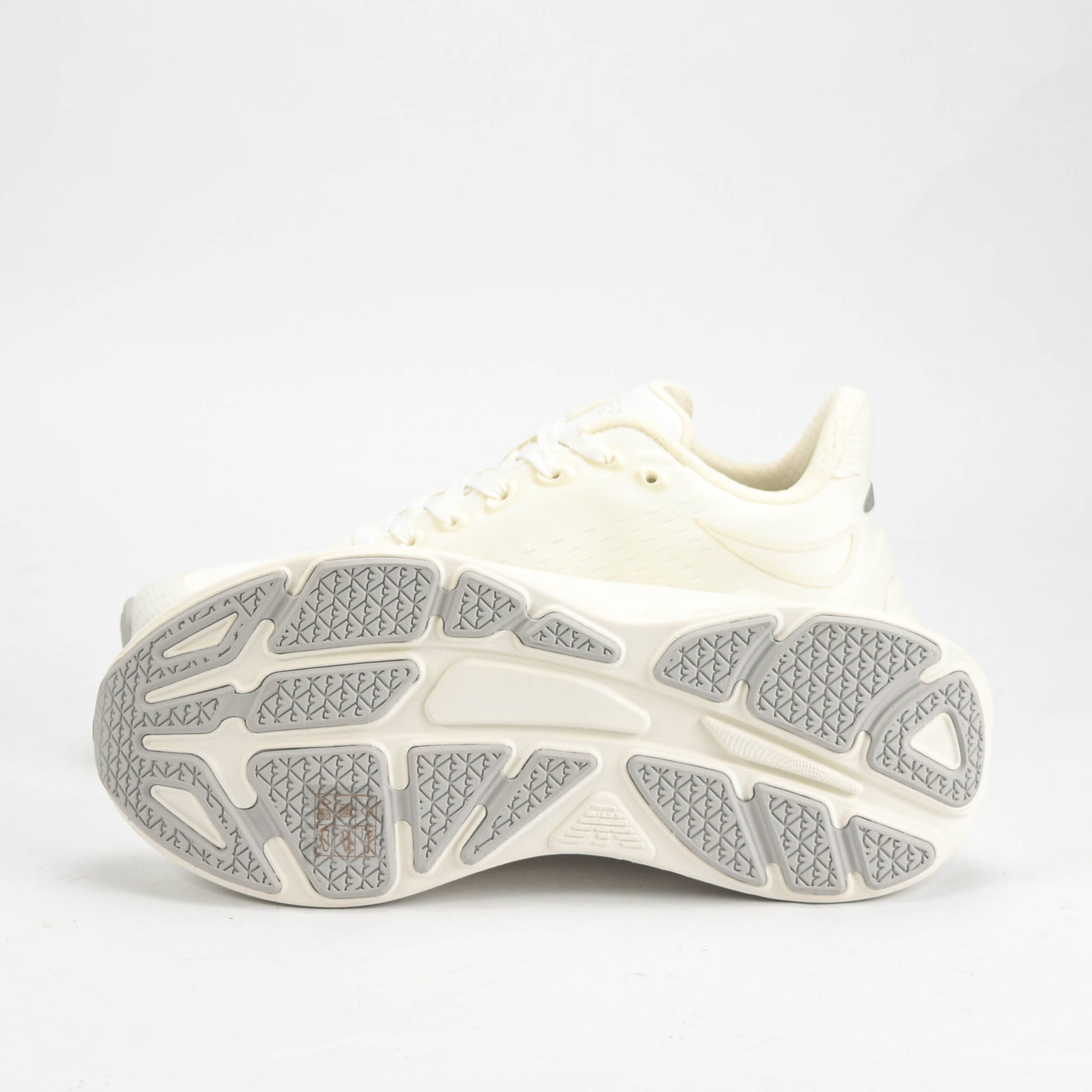 EMPORIO ARMANI SHOES - X8X245-XK442-D131