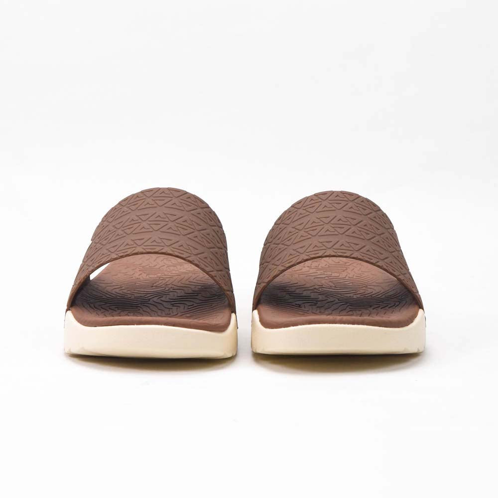 Peak Slippers Brown - E02767L-00R2