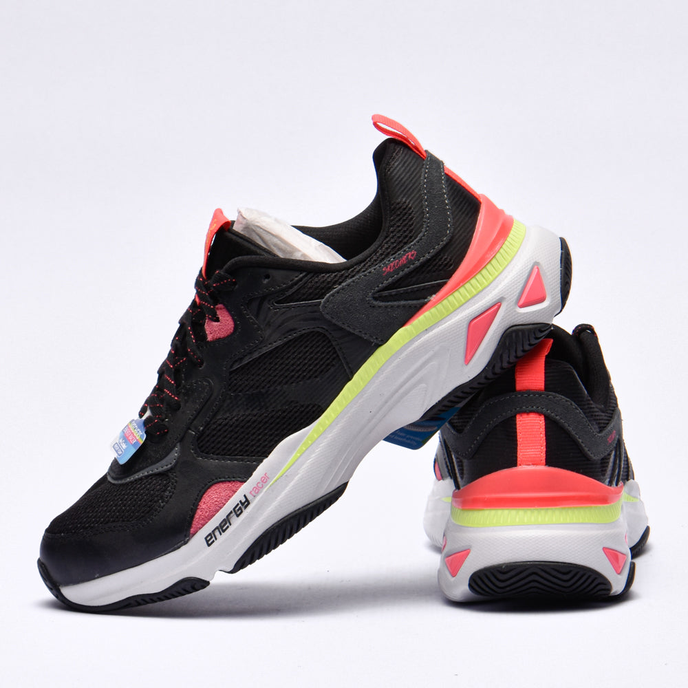 SKECHERS ENERGY RACER-EMBRACE HER BLACK/CORAL - 149370/BKCL