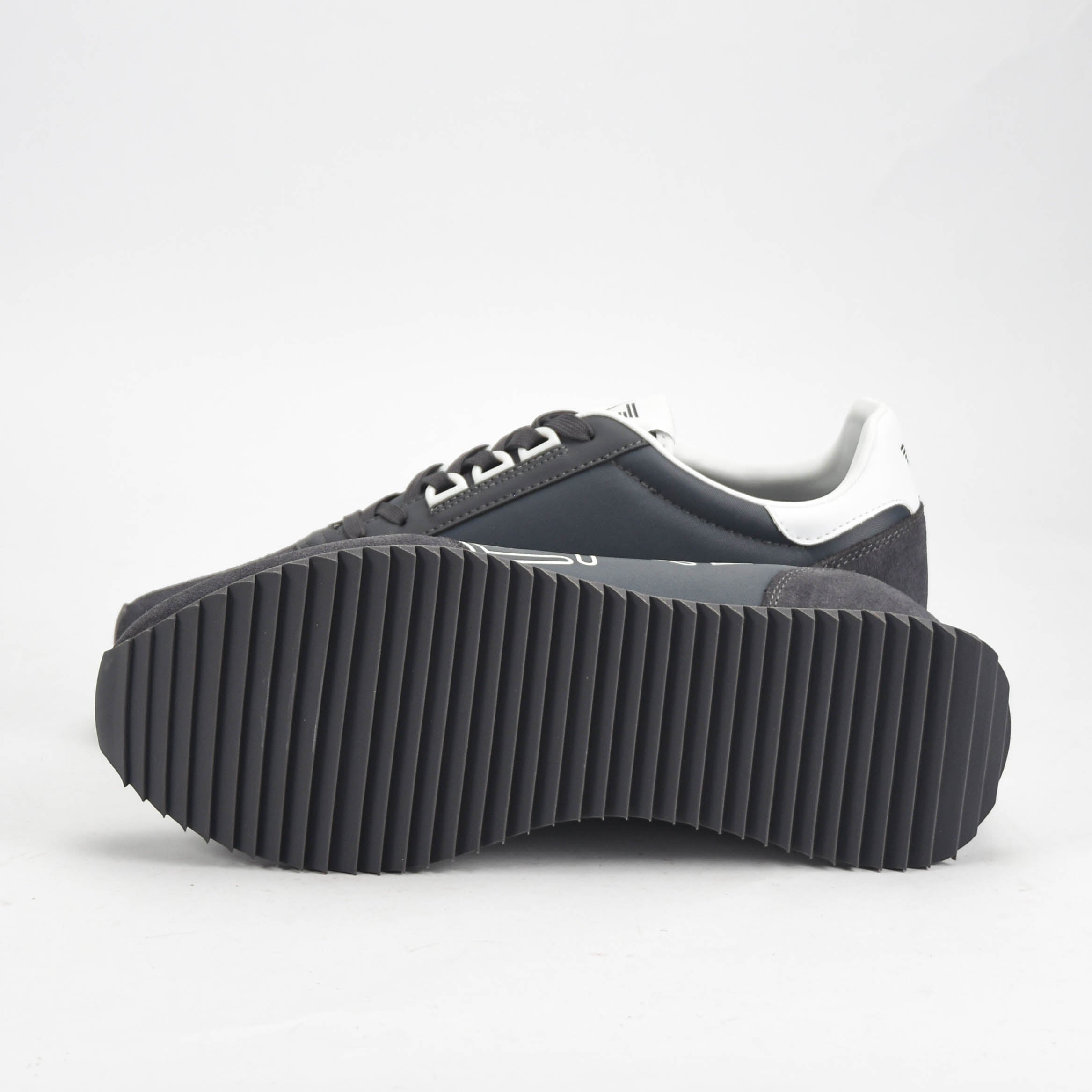 EMPORIO ARMANI SHOES - X8X101-XK257-U450