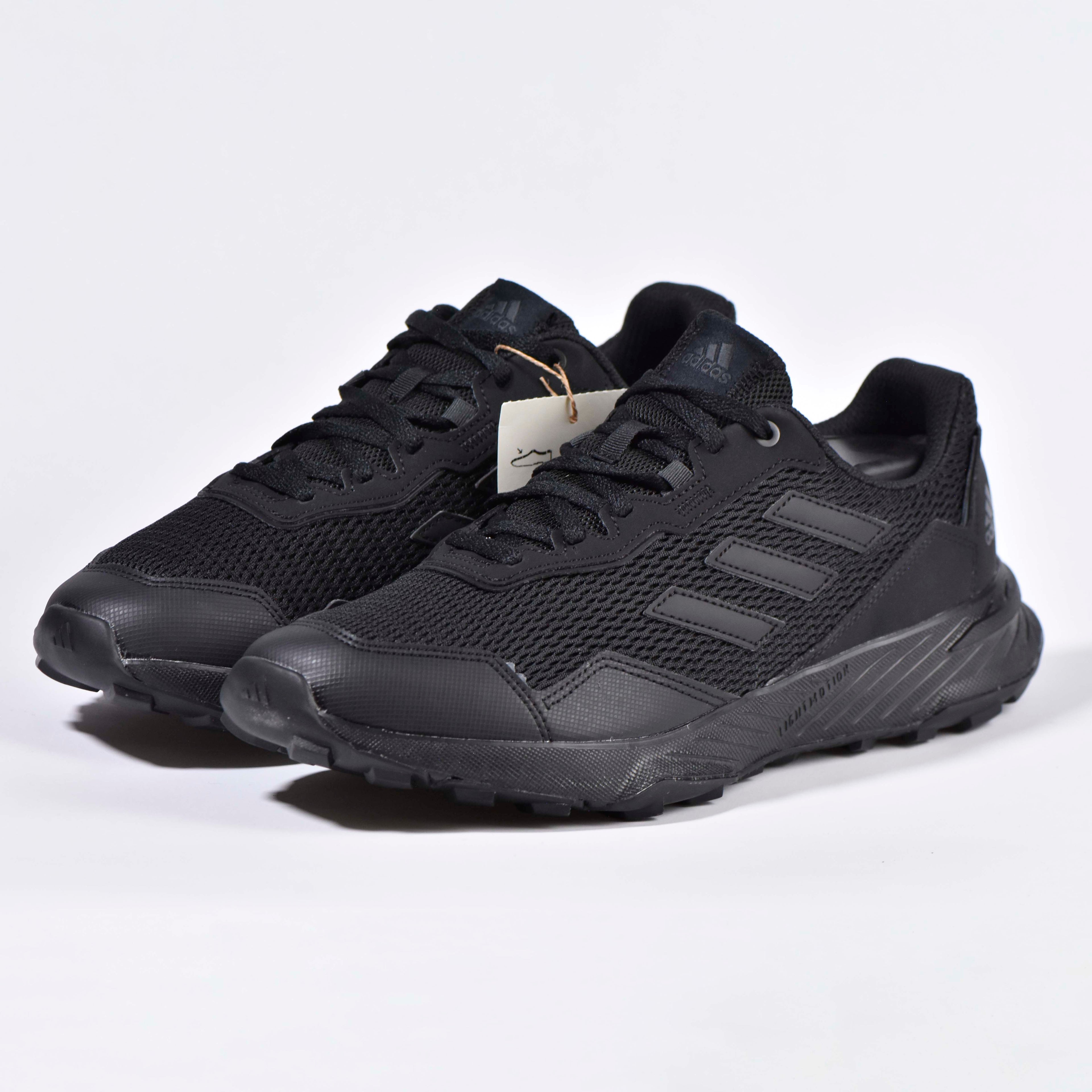 ADIDAS TRACE FINDER Q47235 - 1943