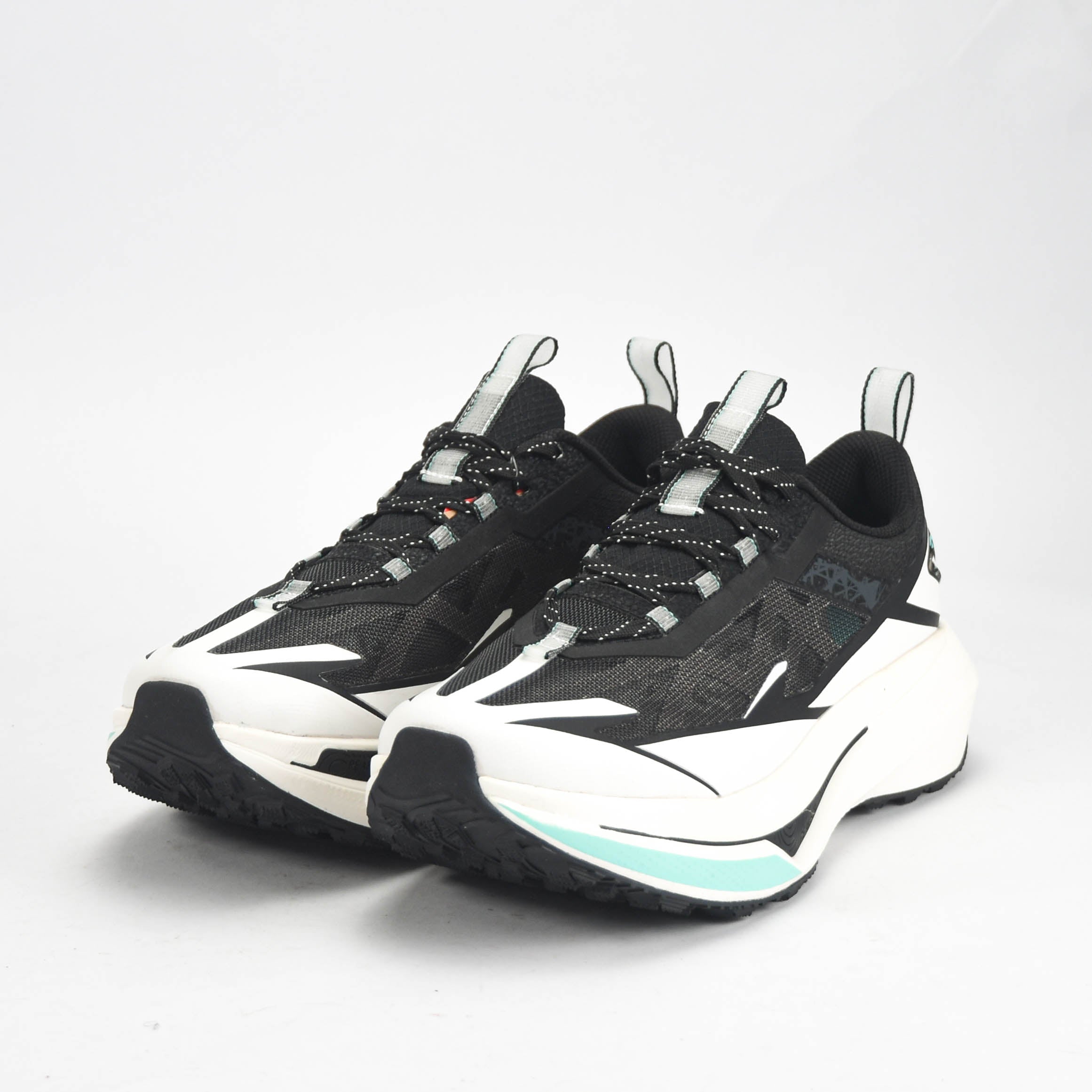 Peak Taichi Sports Shoes Black/White - EXT52161H-Z497