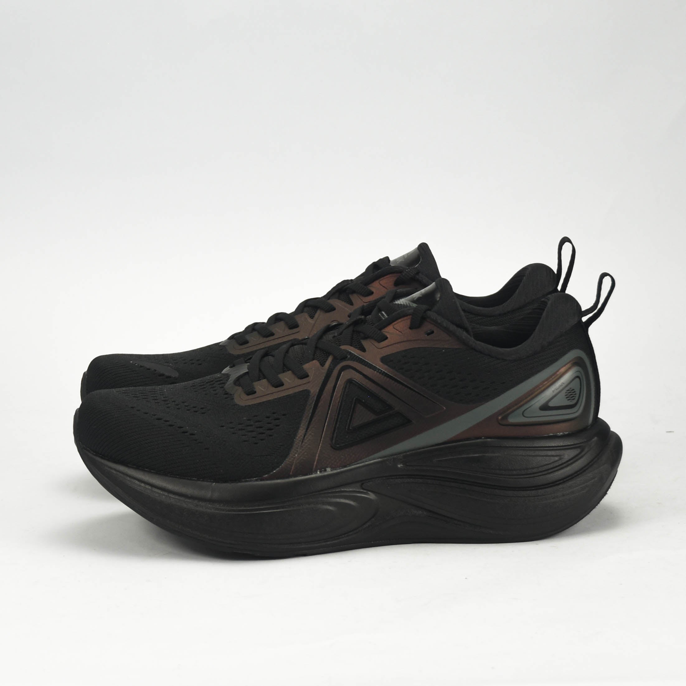 Peak Turbo 2.0 All Black - ET59037H-Y291