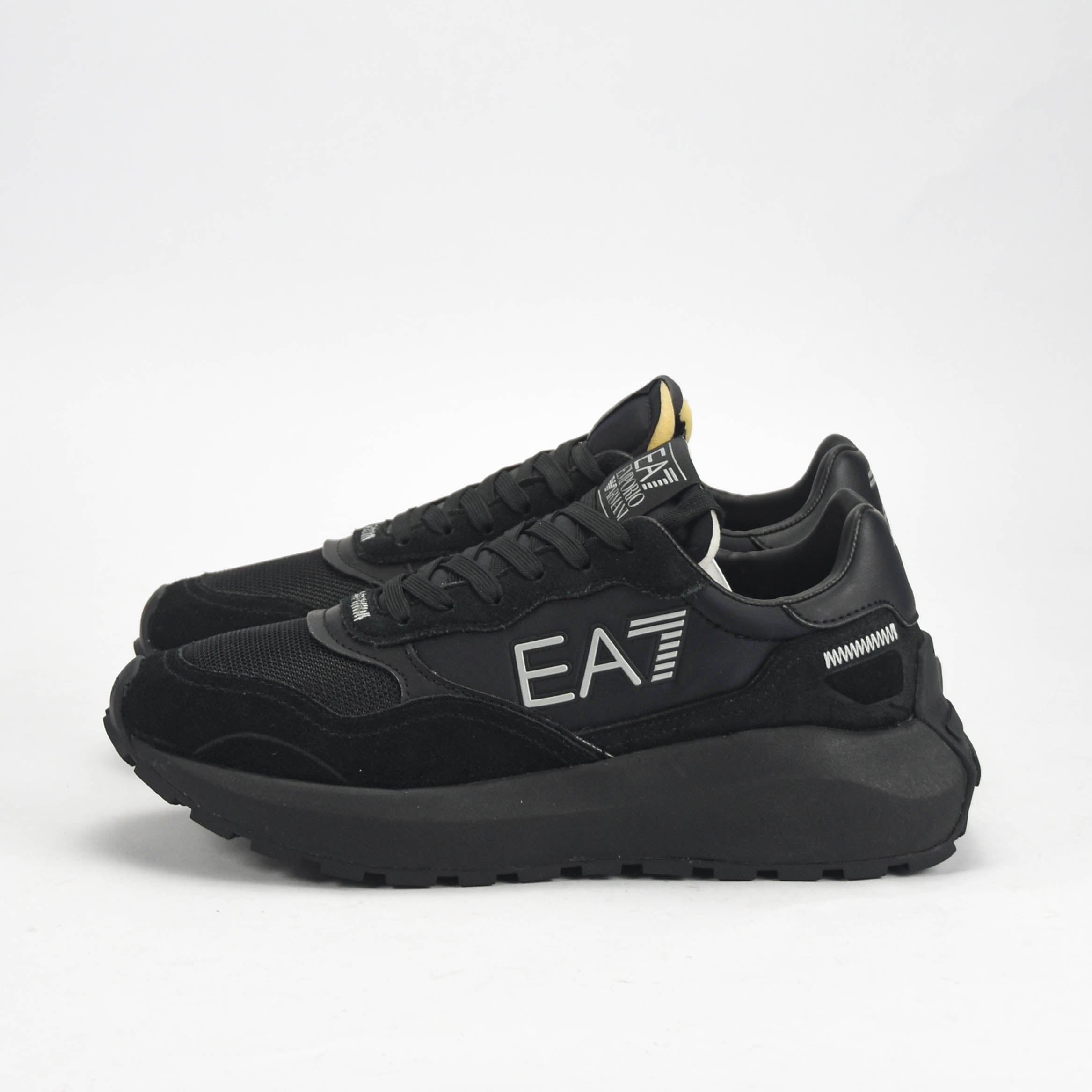 EMPORIO ARMANI SHOES - X8X186-XK401-D190