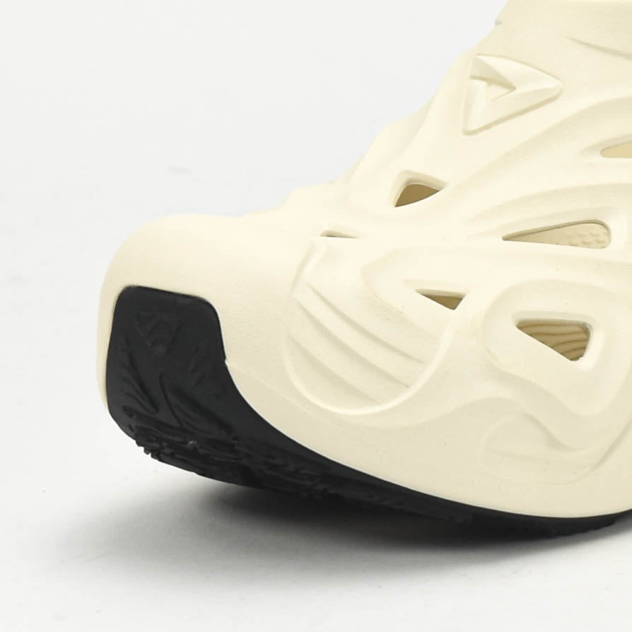 Peak Taichi Sandals Canvas White - DL520791-E384