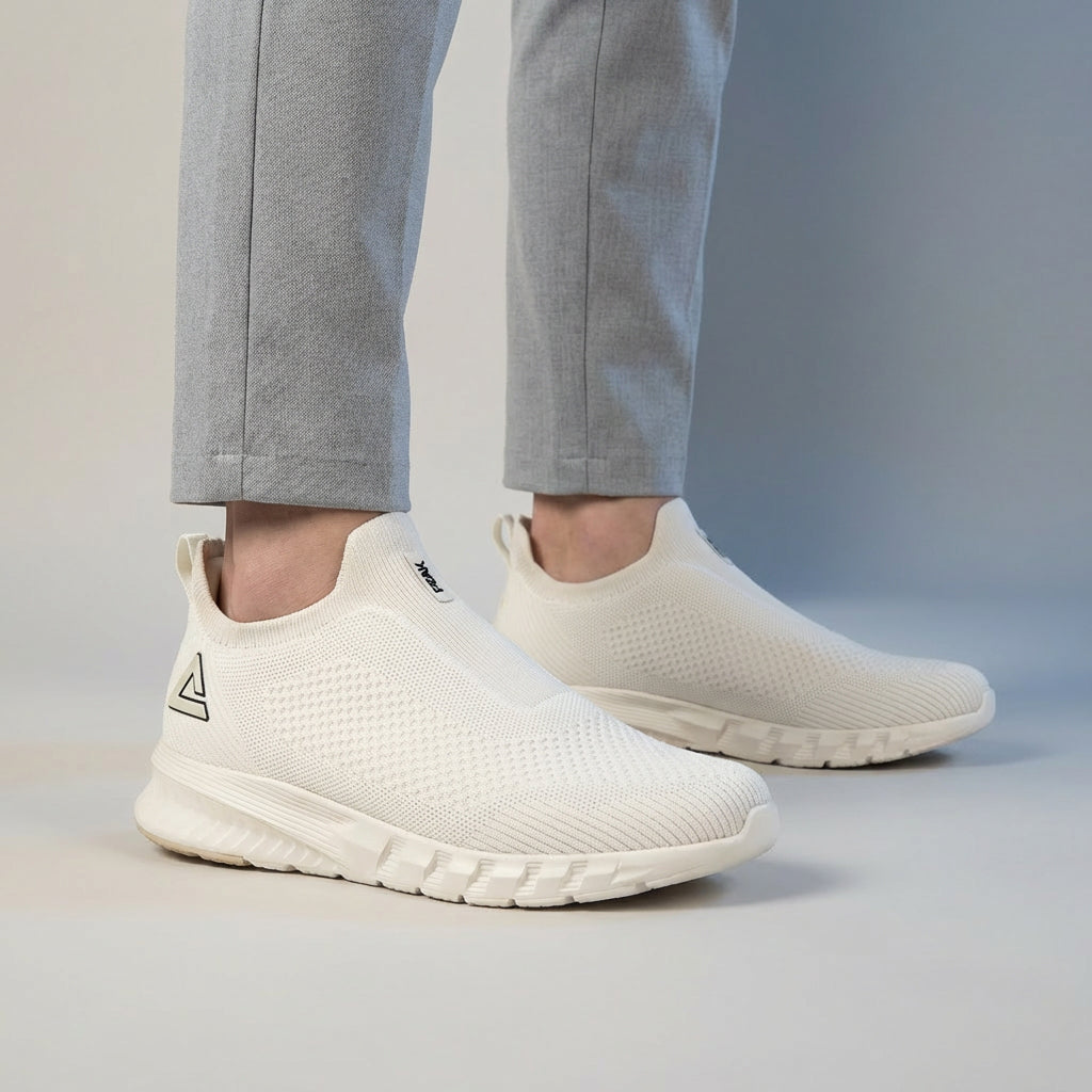 Peak X-Light III Off White - E39107H-E384