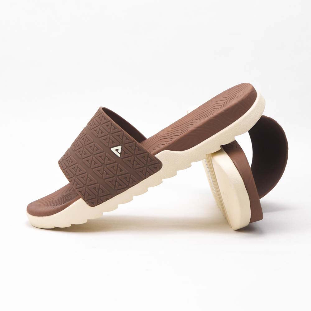 Peak Slippers Brown - E02767L-00R2
