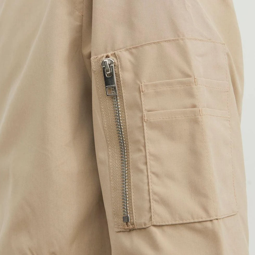 JACK & JONES BOMBER JOMER BOMBER BEIGE - 12165203/SWX-MHI-2022 BEIGE