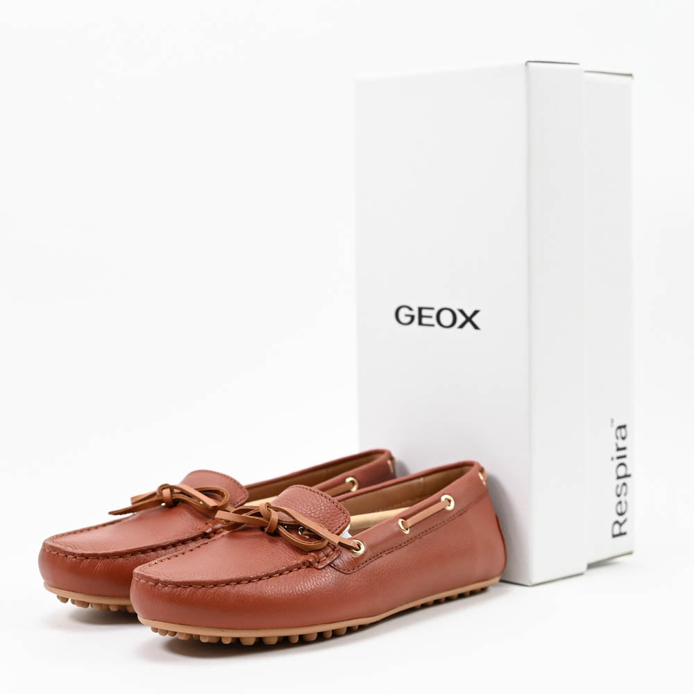 Geox Kalistena Woman Leather Loafers - D651JC04643-C6B5F